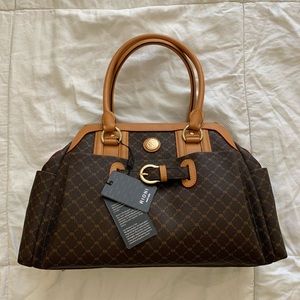 Rioni Signature Kelly Carrier